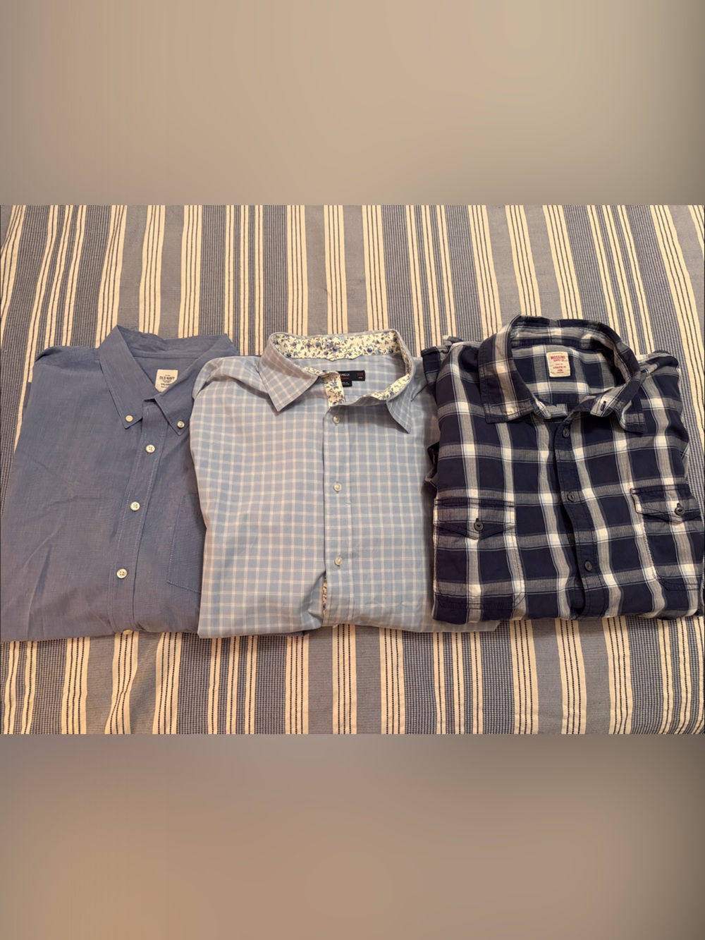 Lot of 3 Men's Light Blue & Navy Button-Up Shirt Pack - Casual & Dress Styles